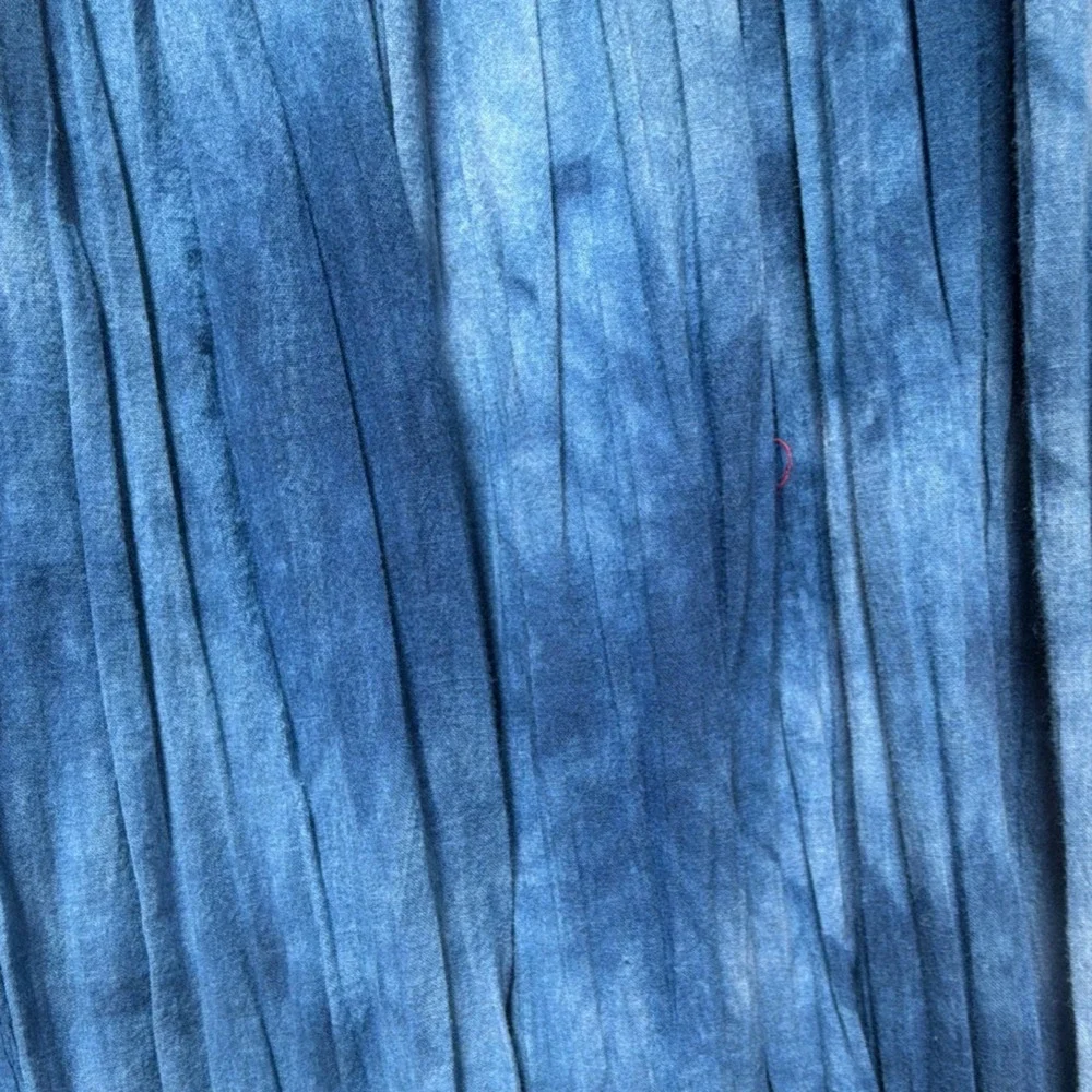 St. John's Bay Blue Tie Dye Button Trim Long Skirt. Denim waist. Sz 6. Y2K. - Picture 4 of 7